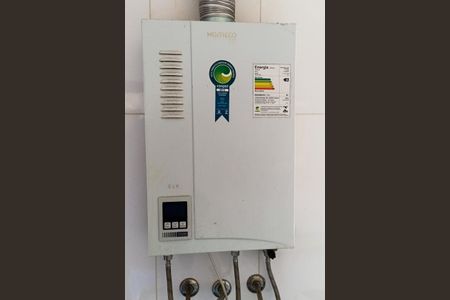 Casa à venda com 400m², 4 quartos e 3 vagas Casa à venda com 400m², 4 quartos e 3 vagasAquece