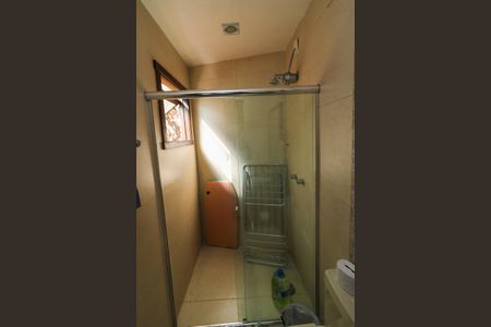 Casa à venda com 400m², 4 quartos e 3 vagas Casa à venda com 400m², 4 quartos e 3 vagasBanheiro Social 2