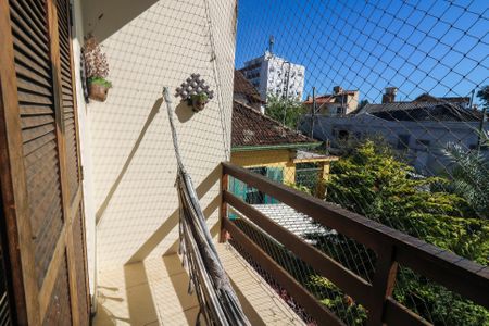 Casa à venda com 400m², 4 quartos e 3 vagas Casa à venda com 400m², 4 quartos e 3 vagasSacada do Quarto 1