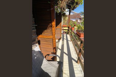 Casa à venda com 400m², 4 quartos e 3 vagas Casa à venda com 400m², 4 quartos e 3 vagasSacada da suíte