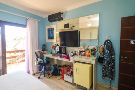 Casa à venda com 400m², 4 quartos e 3 vagas Casa à venda com 400m², 4 quartos e 3 vagasQuarto 1