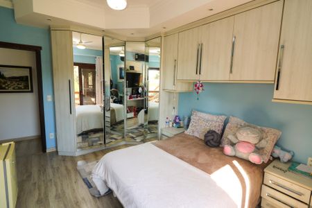 Casa à venda com 400m², 4 quartos e 3 vagas Casa à venda com 400m², 4 quartos e 3 vagasQuarto 1