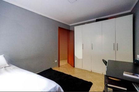 Casa à venda com 250m², 3 quartos e 2 vagas Casa à venda com 250m², 3 quartos e 2 vagasFoto 15