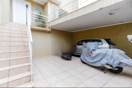 Casa à venda com 250m², 3 quartos e 2 vagas Casa à venda com 250m², 3 quartos e 2 vagasFoto 05