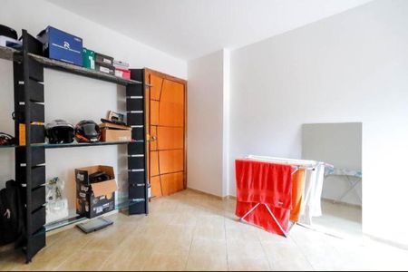 Casa à venda com 250m², 3 quartos e 2 vagas Casa à venda com 250m², 3 quartos e 2 vagasFoto 09