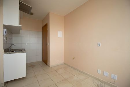 Studio à venda com 27m², 1 quarto e sem vaga Studio à venda com 27m², 1 quarto e sem vagaSala