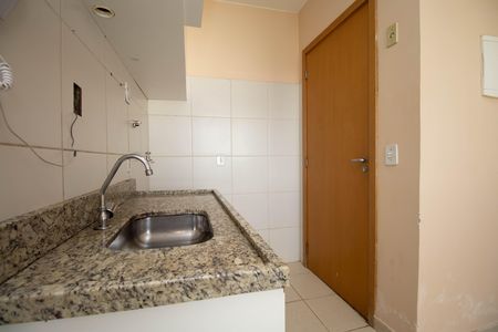Studio à venda com 27m², 1 quarto e sem vaga Studio à venda com 27m², 1 quarto e sem vagaCozinha e Área de Serviço