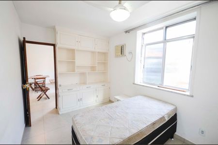 Apartamento à venda com 40m², 1 quarto e sem vaga Apartamento à venda com 40m², 1 quarto e sem vagaQuarto