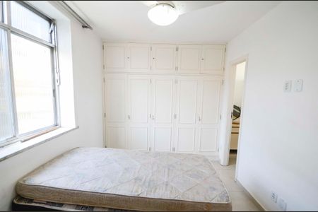 Apartamento à venda com 40m², 1 quarto e sem vaga Apartamento à venda com 40m², 1 quarto e sem vagaQuarto