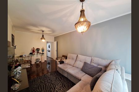 Casa para alugar com 300m², 3 quartos e 3 vagas Casa para alugar com 300m², 3 quartos e 3 vagasSala