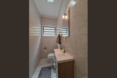 Casa para alugar com 300m², 3 quartos e 3 vagas Casa para alugar com 300m², 3 quartos e 3 vagasLavabo