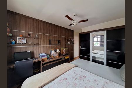 Casa para alugar com 300m², 3 quartos e 3 vagas Casa para alugar com 300m², 3 quartos e 3 vagas Suíte 2