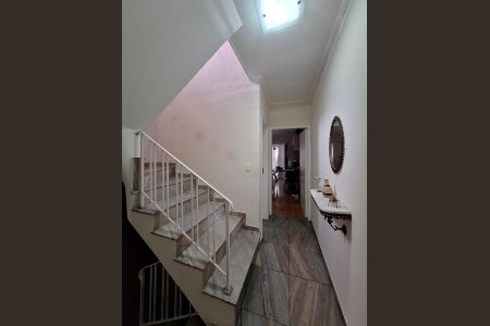 Casa para alugar com 300m², 3 quartos e 3 vagas Casa para alugar com 300m², 3 quartos e 3 vagasHall da Sala