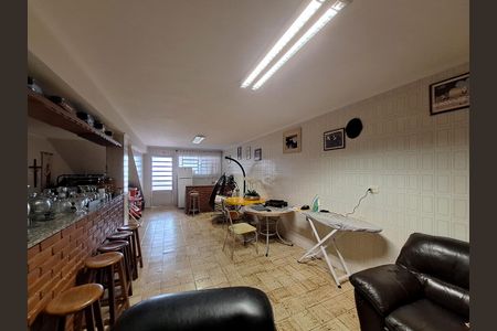 Casa para alugar com 300m², 3 quartos e 3 vagas Casa para alugar com 300m², 3 quartos e 3 vagasÁrea comum - Salão