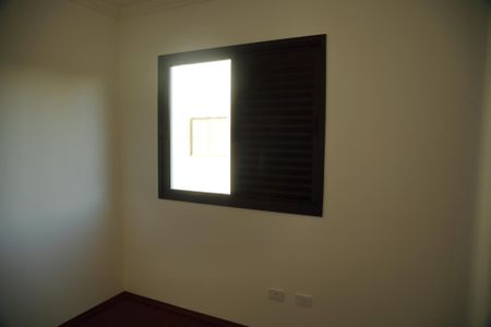 Apartamento à venda com 72m², 3 quartos e 2 vagasQuarto 3