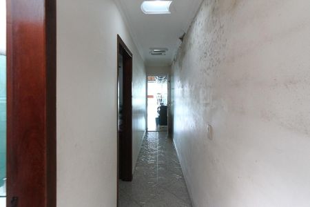 Casa à venda com 400m², 3 quartos e 2 vagas Casa à venda com 400m², 3 quartos e 2 vagasCorredor