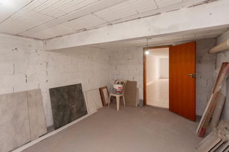 Casa à venda com 141m², 3 quartos e 2 vagasÁrea Privativa - Depósito