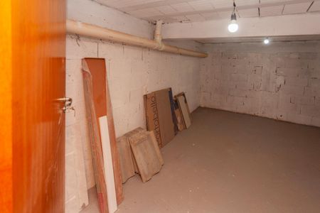 Casa à venda com 141m², 3 quartos e 2 vagasÁrea Privativa - Depósito