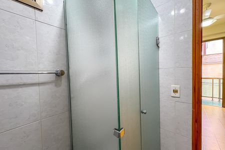 Apartamento para alugar com 97m², 3 quartos e 2 vagas Apartamento para alugar com 97m², 3 quartos e 2 vagasBanheiro da Suíte