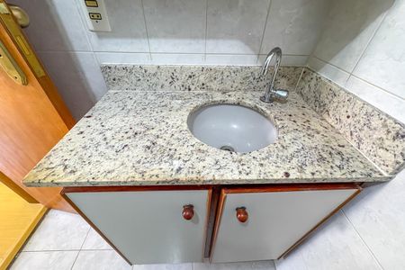 Apartamento para alugar com 97m², 3 quartos e 2 vagas Apartamento para alugar com 97m², 3 quartos e 2 vagasBanheiro da Suíte