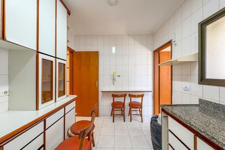 Apartamento para alugar com 97m², 3 quartos e 2 vagas Apartamento para alugar com 97m², 3 quartos e 2 vagasCozinha