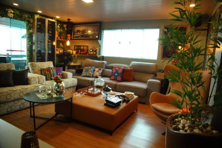 Apartamento à venda com 106m², 2 quartos e 2 vagasSala/Cobertura