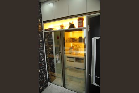 Apartamento à venda com 106m², 2 quartos e 2 vagasCozinha - Armários