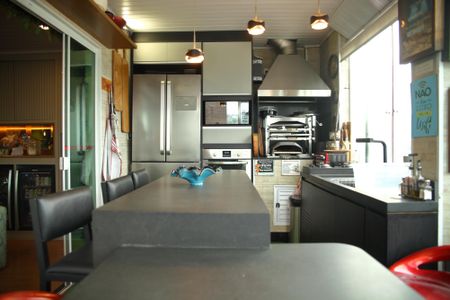 Apartamento à venda com 106m², 2 quartos e 2 vagasQuintal /Cobertura