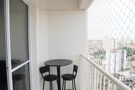 Apartamento à venda com 47m², 2 quartos e 1 vagaVaranda e Área de Serviço