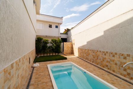 Casa para alugar com 75m², 2 quartos e 1 vagaÁrea comum