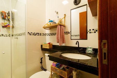 Casa para alugar com 75m², 2 quartos e 1 vagaBanheiro da Suíte 2