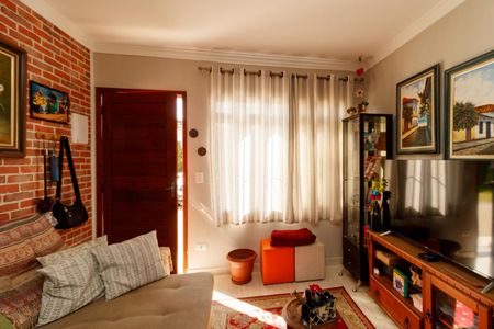 Casa para alugar com 75m², 2 quartos e 1 vagaSala