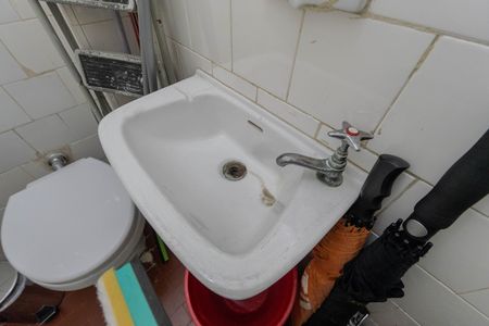 Apartamento à venda com 63m², 1 quarto e sem vaga Apartamento à venda com 63m², 1 quarto e sem vagaBanheiro de serviço