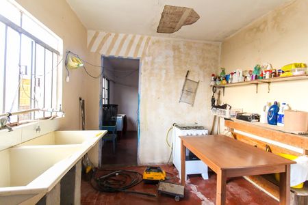 Casa à venda com 150m², 3 quartos e 1 vagaÁrea de Serviço