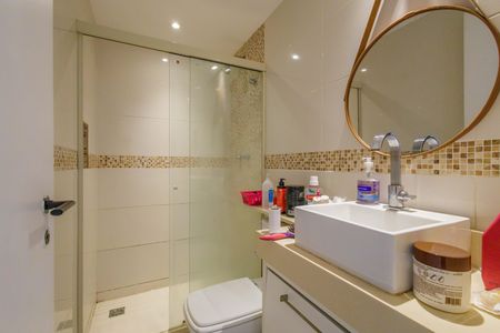 Apartamento à venda com 58m², 2 quartos e 1 vagaBanheiro Social