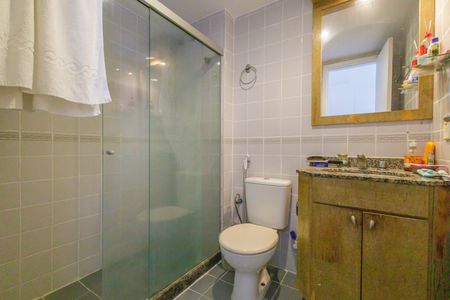 Apartamento à venda com 58m², 2 quartos e 1 vagaBanheiro da Suíte