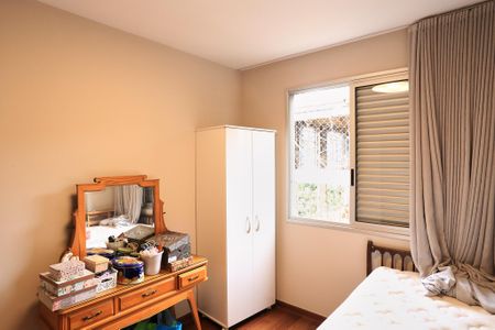 Apartamento para alugar com 65m², 2 quartos e 1 vagaQuarto 