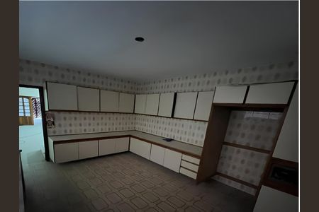 Casa à venda com 140m², 2 quartos e 2 vagasFoto 05