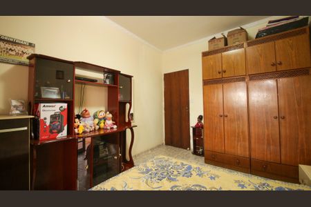 Casa à venda com 120m², 3 quartos e 2 vagas Casa à venda com 120m², 3 quartos e 2 vagasQuarto 1