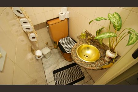 Casa à venda com 120m², 3 quartos e 2 vagas Casa à venda com 120m², 3 quartos e 2 vagasLavabo