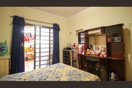 Casa à venda com 120m², 3 quartos e 2 vagas Casa à venda com 120m², 3 quartos e 2 vagasQuarto 1