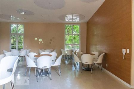 Apartamento à venda com 177m², 3 quartos e 3 vagasÁrea comum - Salão de festas