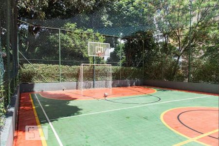 Apartamento à venda com 177m², 3 quartos e 3 vagasÁrea comum - Quadra poliesportiva