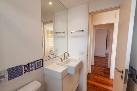 Apartamento à venda com 177m², 3 quartos e 3 vagasBanheiro da suíte 2