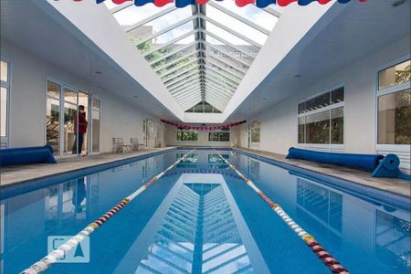 Apartamento à venda com 177m², 3 quartos e 3 vagasÁrea comum - Piscina aquecida