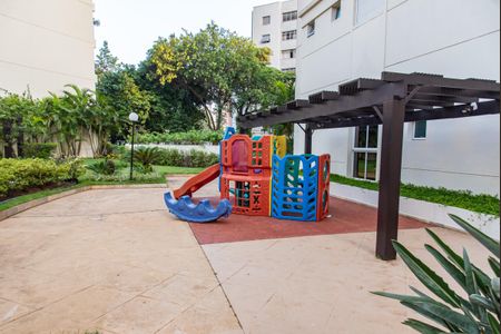 Apartamento à venda com 177m², 3 quartos e 3 vagasÁrea comum - Playground