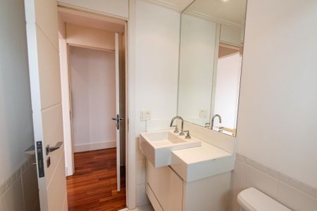 Apartamento à venda com 177m², 3 quartos e 3 vagasBanheiro da suíte 1