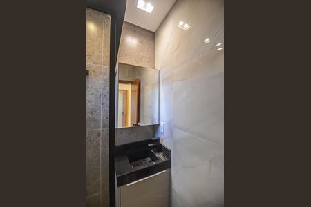 Casa à venda com 156m², 3 quartos e 4 vagas Casa à venda com 156m², 3 quartos e 4 vagasBanheiro