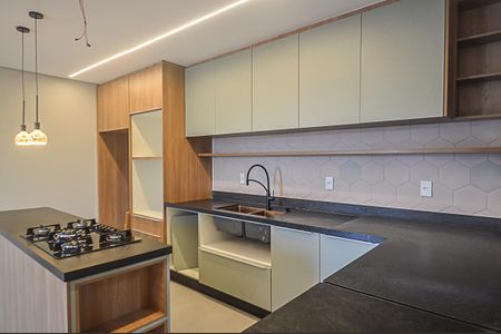 Casa à venda com 156m², 3 quartos e 4 vagas Casa à venda com 156m², 3 quartos e 4 vagasSala/Cozinha