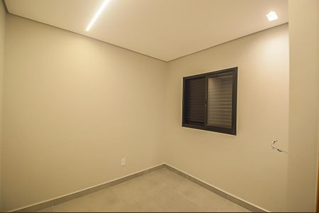 Casa à venda com 156m², 3 quartos e 4 vagas Casa à venda com 156m², 3 quartos e 4 vagasQuarto 1